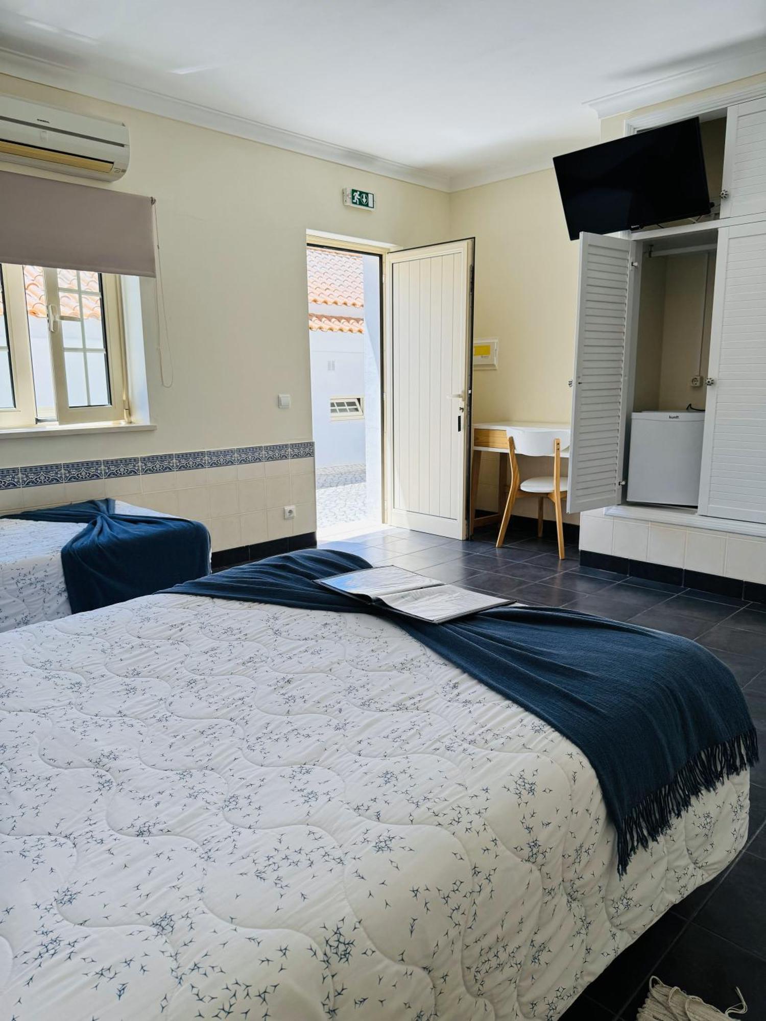 Casa Pinha Hotel Фигейра да Фош Екстериор снимка