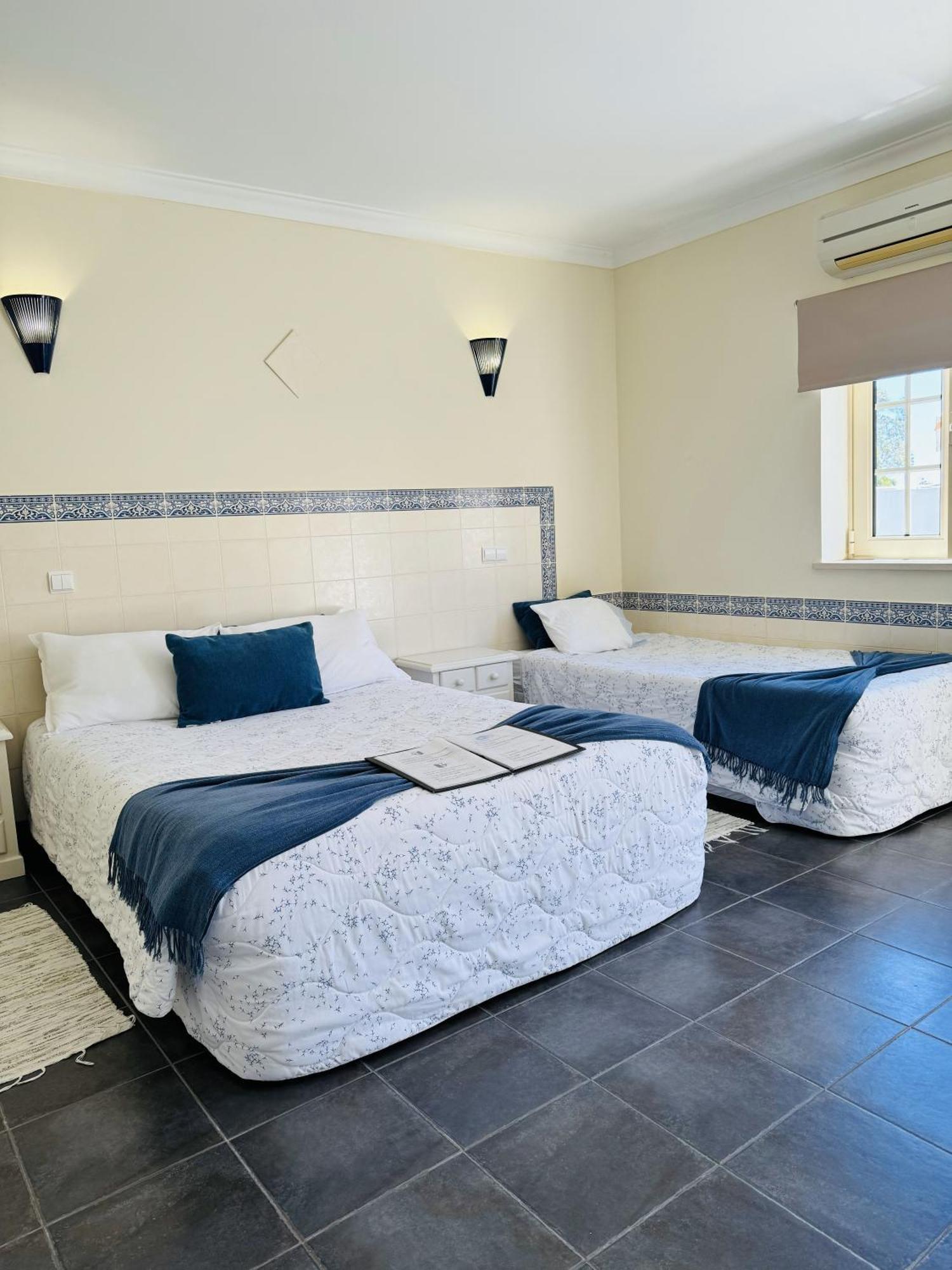 Casa Pinha Hotel Фигейра да Фош Екстериор снимка