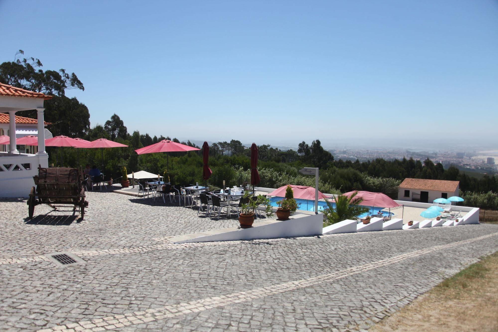 Casa Pinha Hotel Фигейра да Фош Екстериор снимка